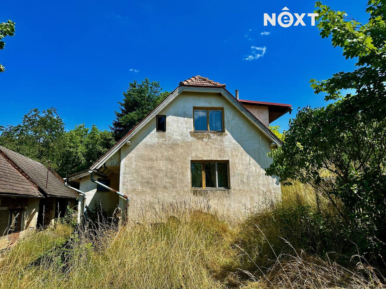 Prodej domu 300 m² s pozemkem 3 975 m² — photo 2
