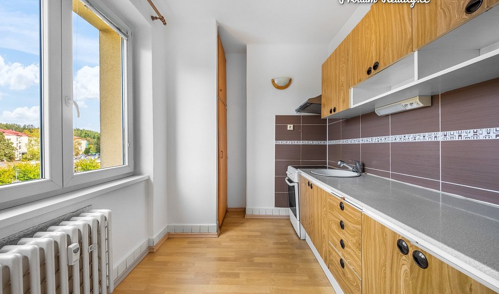 Prodej bytu 2+1 50 m², Týnec nad Sázavou – náhled fotky 3