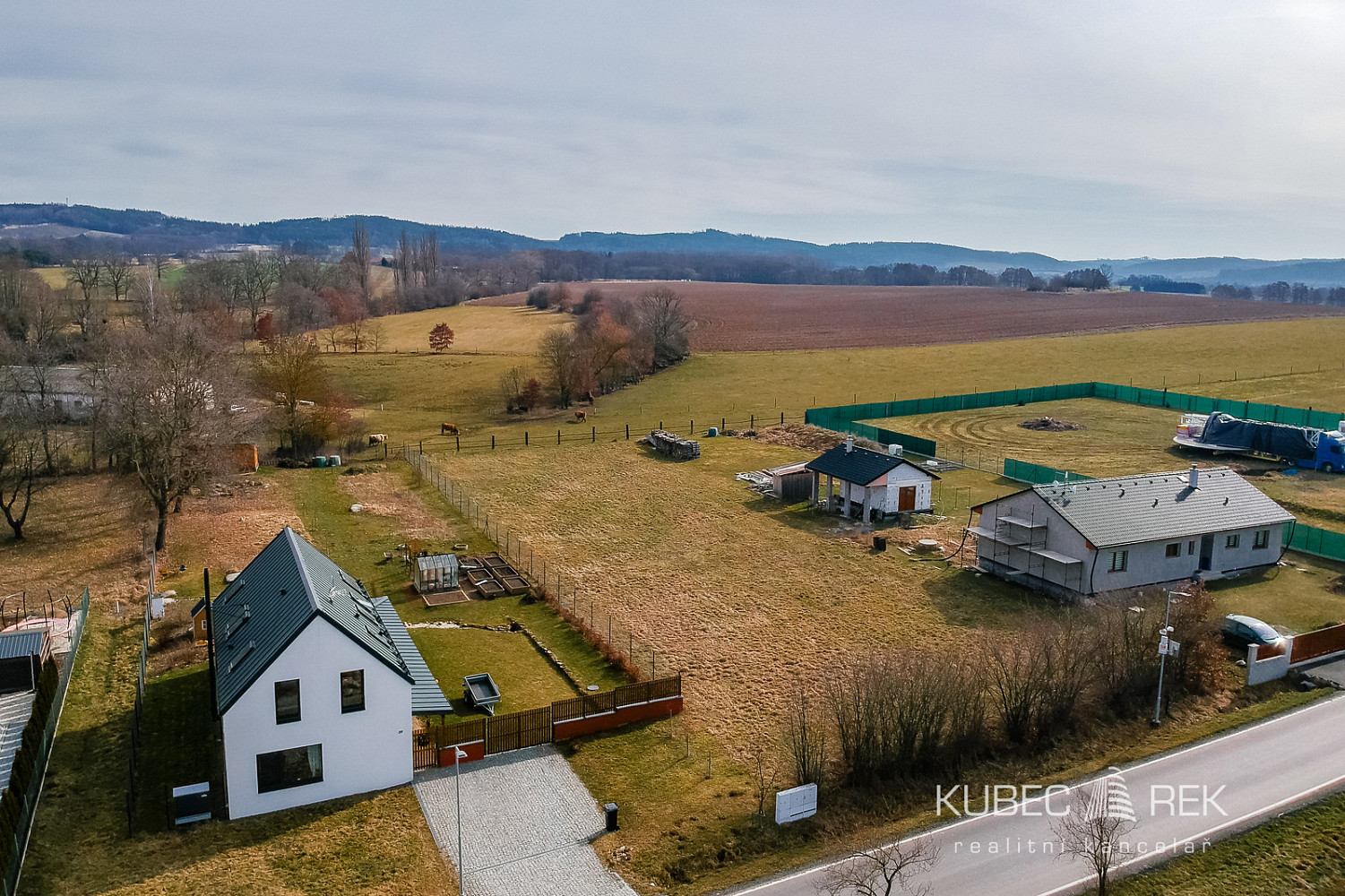 Prodej stavebního pozemku 2 095 m²
