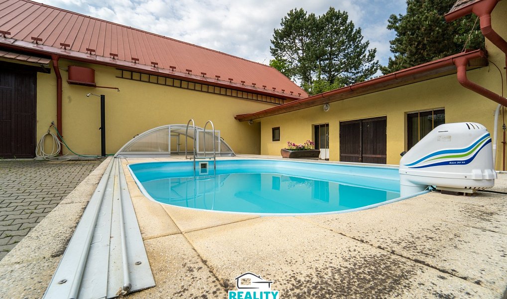 Prodej domu 386 m² s pozemkem 2 232 m², Kanina – náhled fotky 3