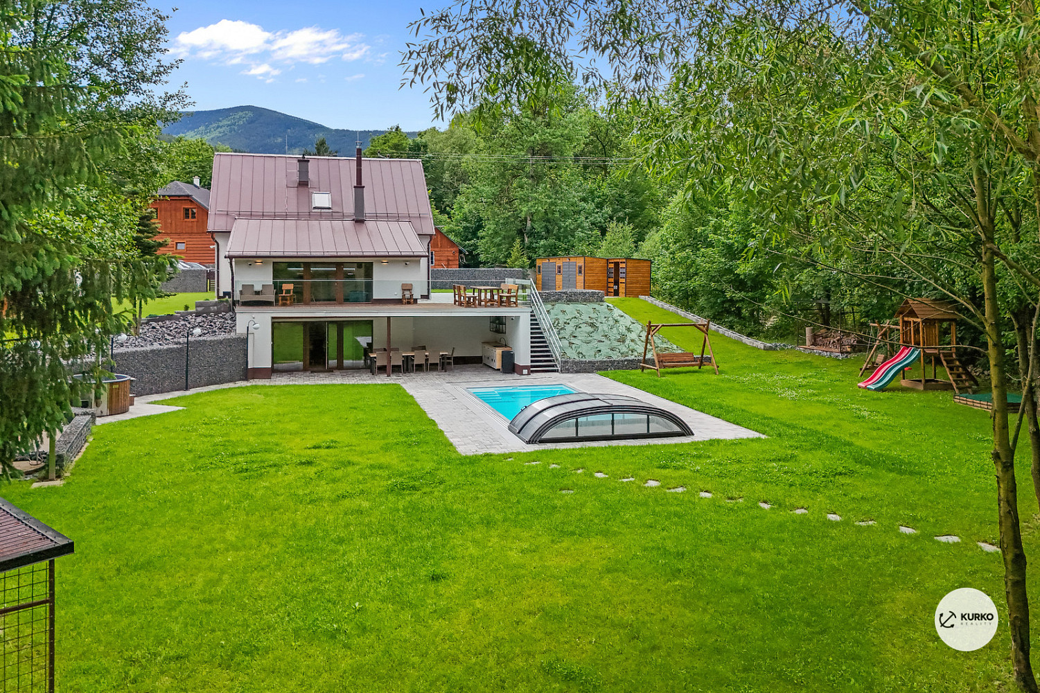 Prodej chaty/chalupy 211 m² s pozemkem 8 342 m²