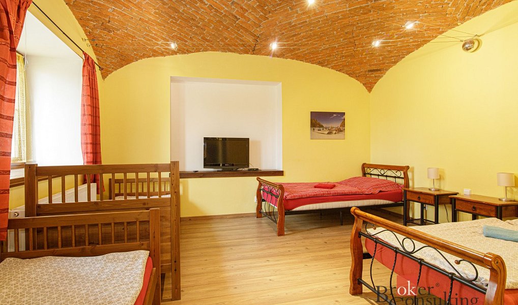 Prodej komerčního objektu (jiného typu) 2 151 m², Žabeň – náhled fotky 17