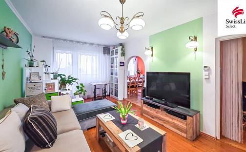 Pronájem bytu 3+1 82 m², 28. října, Dašice, okres Pardubice