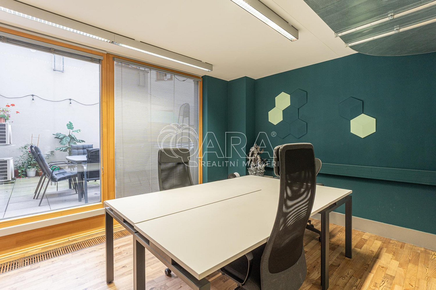 Prodej kanceláře 520 m² – fotografie 5