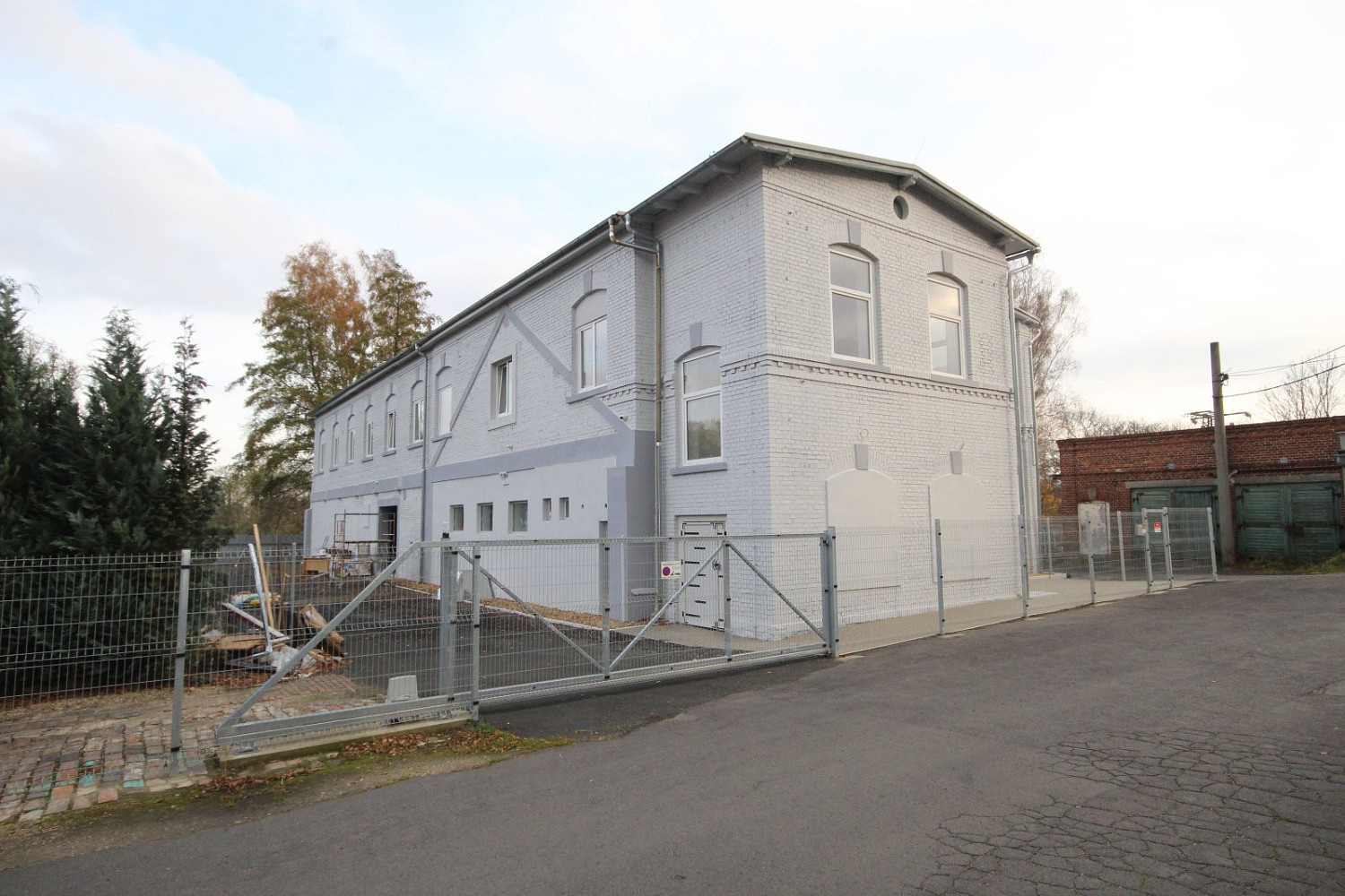 Prodej výrobních prostor 1 012 m² – fotografie 3