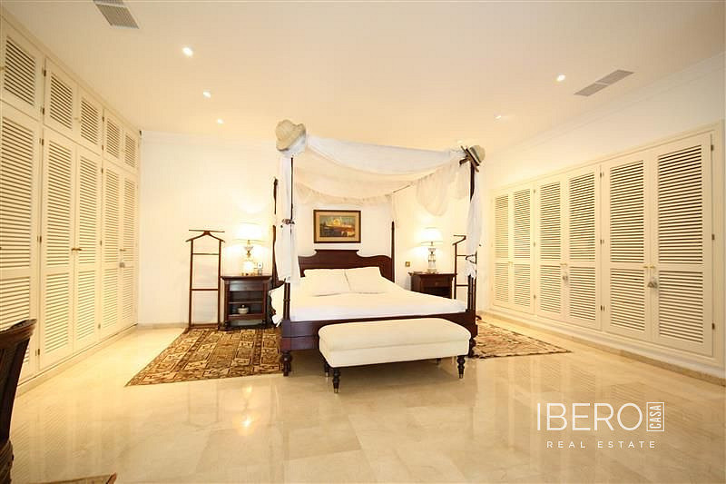 Prodej domu 450 m² s pozemkem 1 000 m² — photo 4