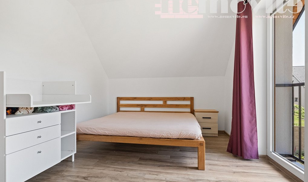 Prodej domu 140 m² s pozemkem 695 m², Krouna – náhled fotky 22