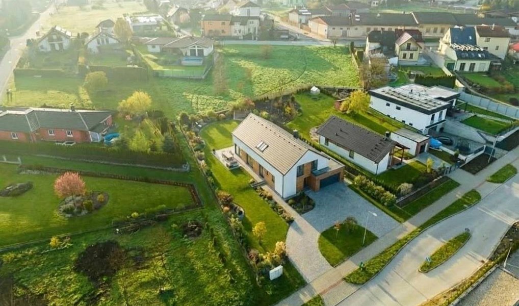 Prodej stavebního pozemku 1 290 m², Hluboká nad Vltavou – náhled fotky 2