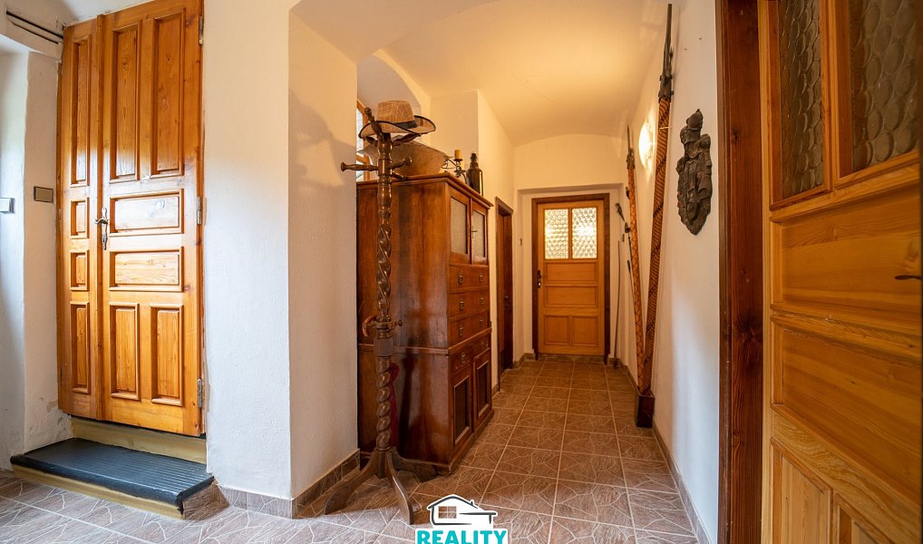Prodej domu 386 m² s pozemkem 2 232 m², Kanina – náhled fotky 7