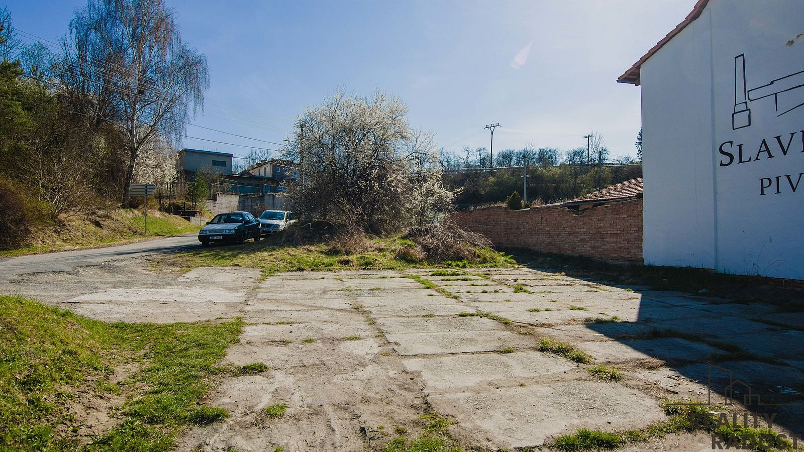 Prodej stavebního pozemku 534 m² – pohled 3
