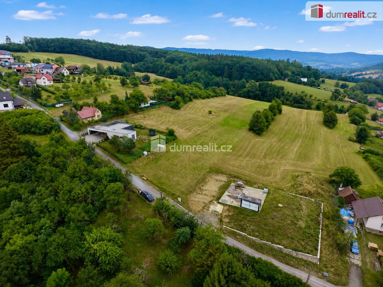 Prodej stavebního pozemku 808 m² — photo 2
