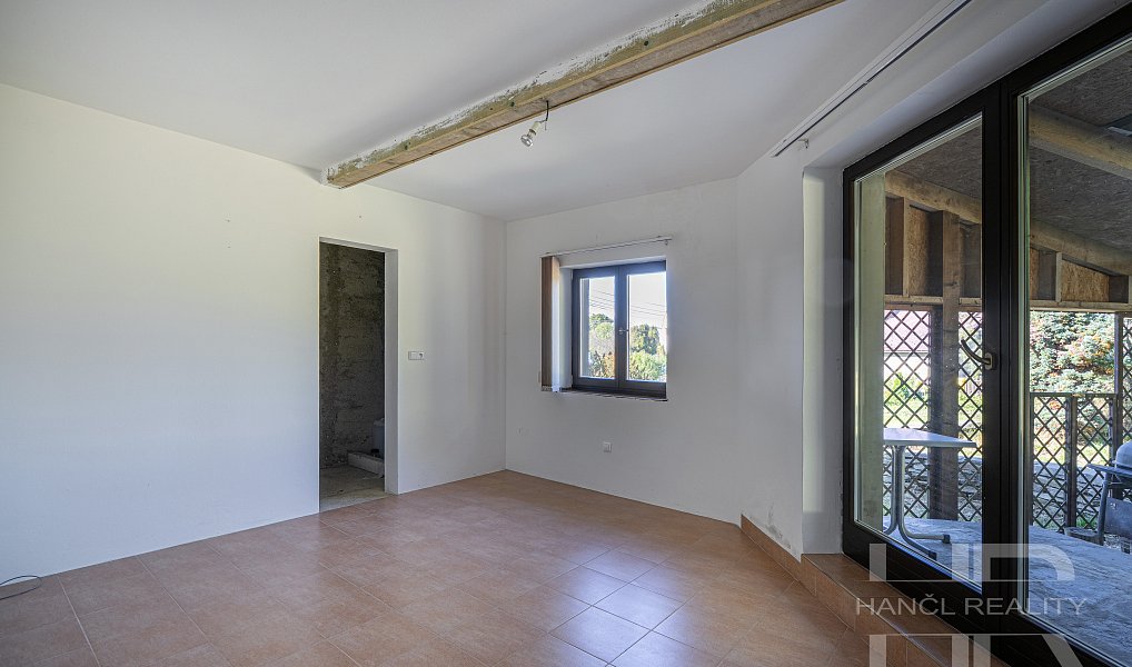 Prodej domu 202 m² s pozemkem 2 142 m², Šternberk – náhled fotky 26