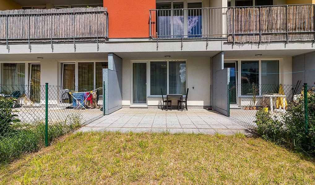 Pronájem bytu 1+kk 29 m², Praha – náhled fotky 12