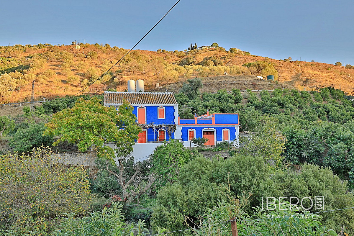 Prodej domu 250 m² s pozemkem 25 000 m² — photo 3