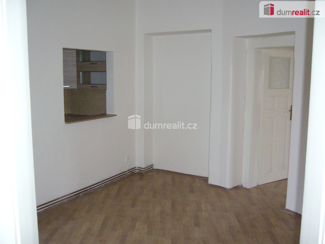 Pronájem bytu 3+1 98 m² — photo 4