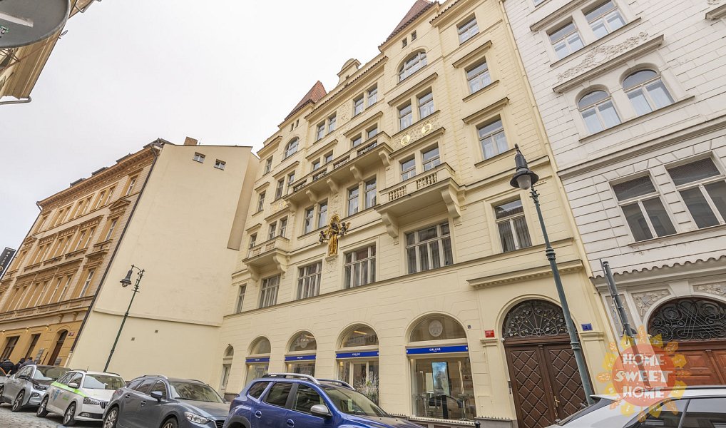 Pronájem bytu 4+kk 124 m², Praha – náhled fotky 17