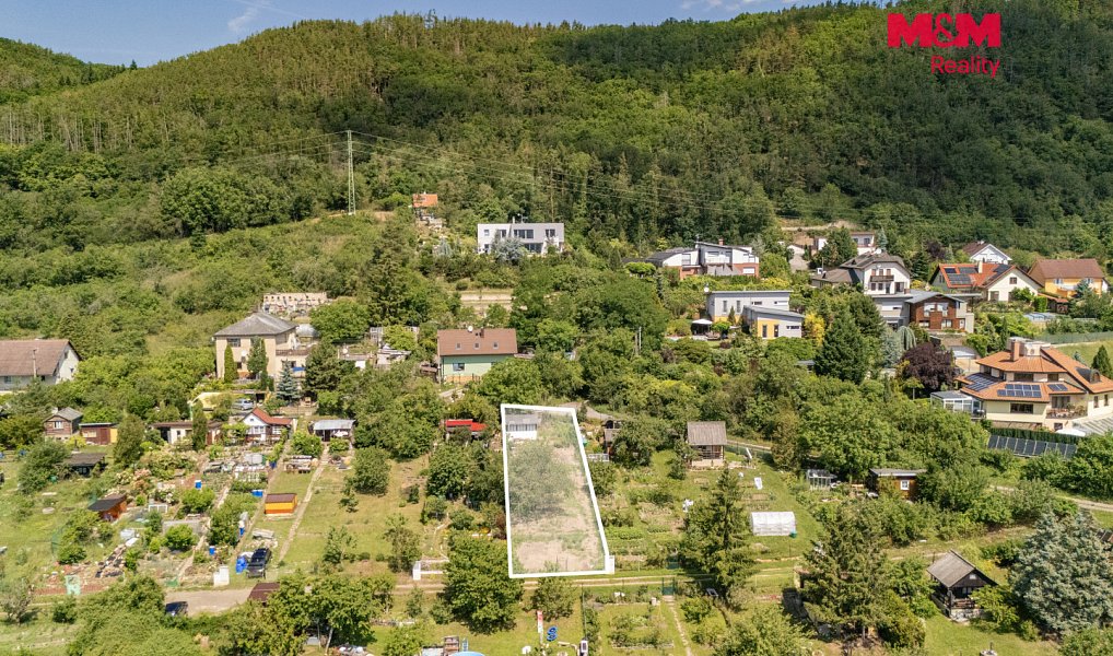 Prodej zahrady 381 m², Beroun – náhled fotky 2