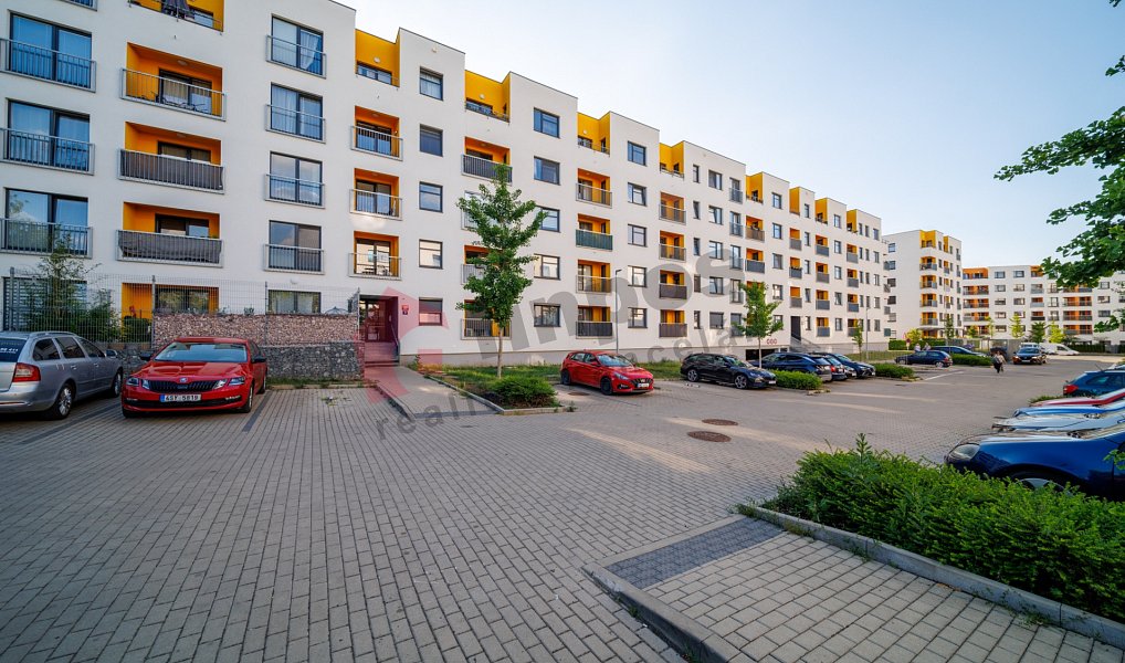 Prodej bytu 3+kk 87 m², Praha – náhled fotky 3