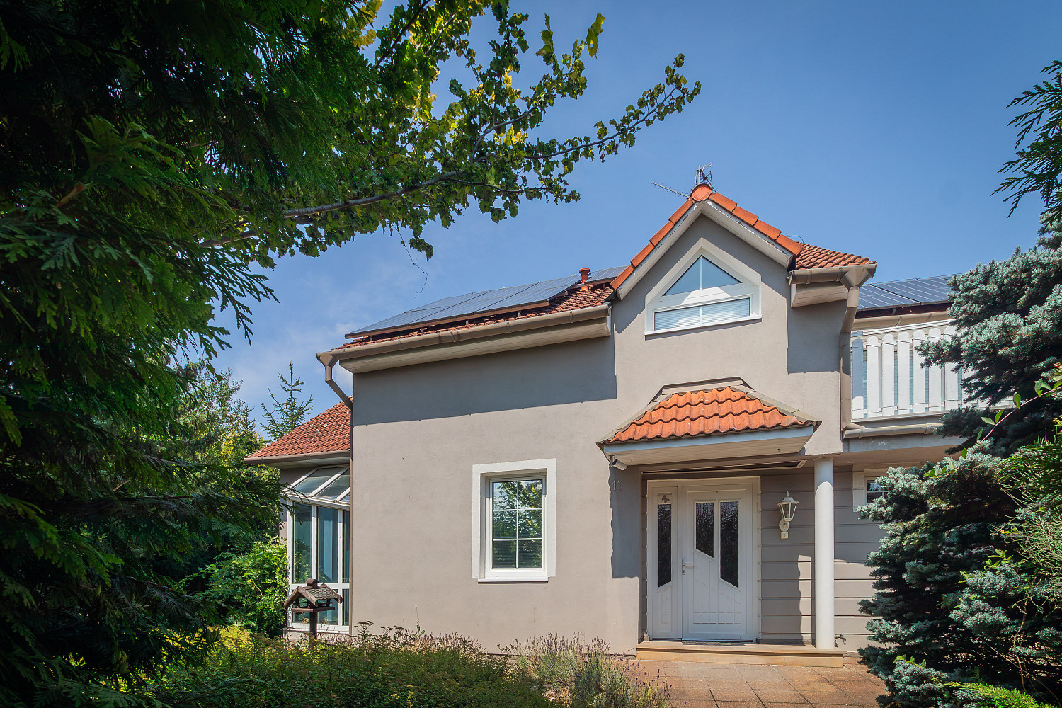 Prodej domu 185 m² s pozemkem 1 475 m²