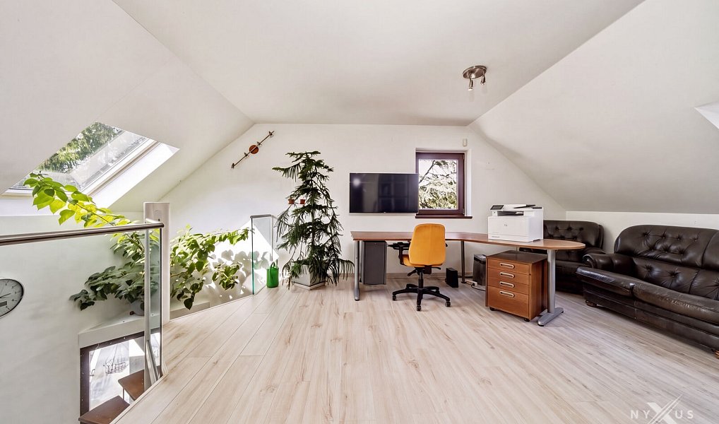 Prodej domu 290 m² s pozemkem 709 m², Horoměřice – náhled fotky 18