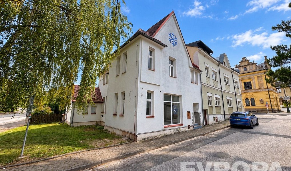 Prodej rodinného domu, 210 m², Jičín, Nová Paka