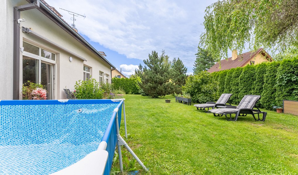 Prodej domu 158 m² s pozemkem 700 m², Mukařov – náhled fotky 2