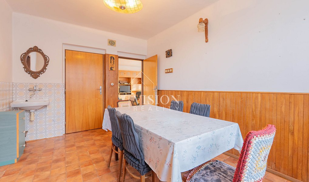 Prodej domu 204 m² s pozemkem 809 m², Kovářov – náhled fotky 7