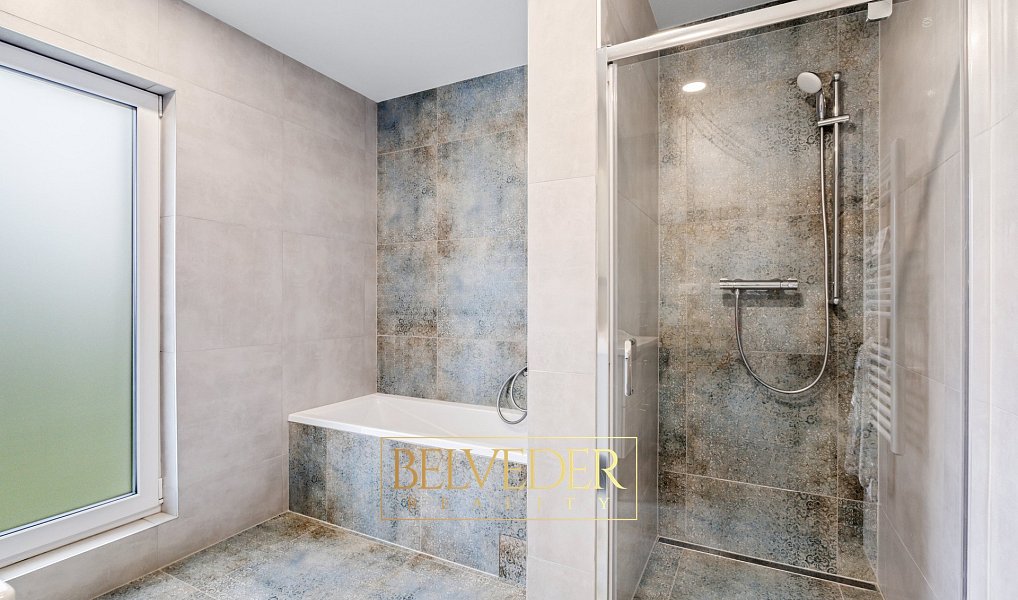 Prodej domu 107 m² s pozemkem 862 m², Dubí – náhled fotky 8