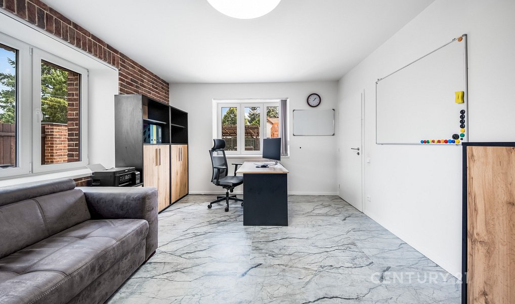 Prodej domu 189 m² s pozemkem 1 054 m², Horoušany – náhled fotky 13