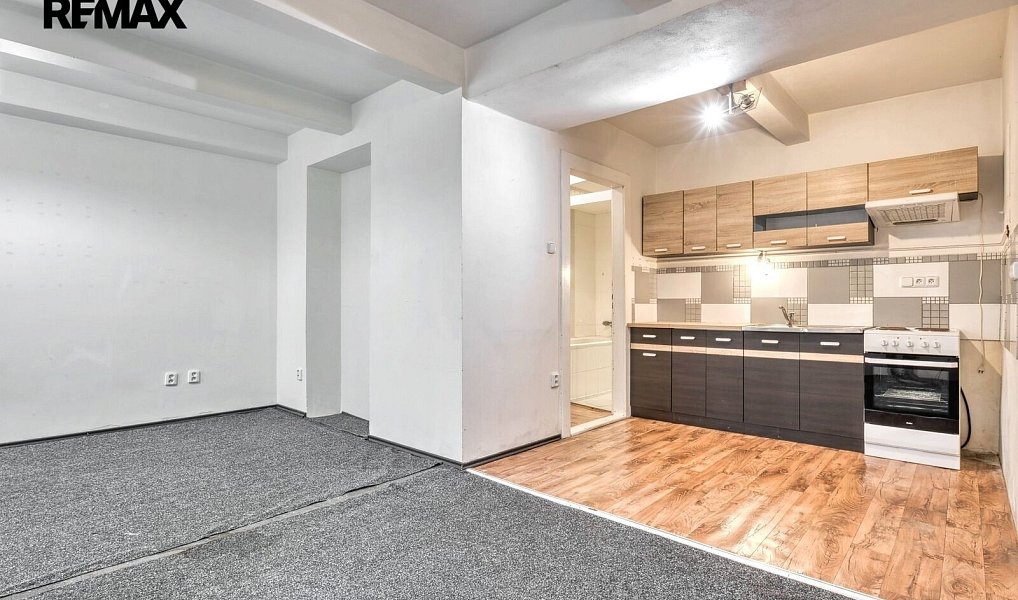 Prodej bytu 2+kk 57 m², Praha – náhled fotky 3