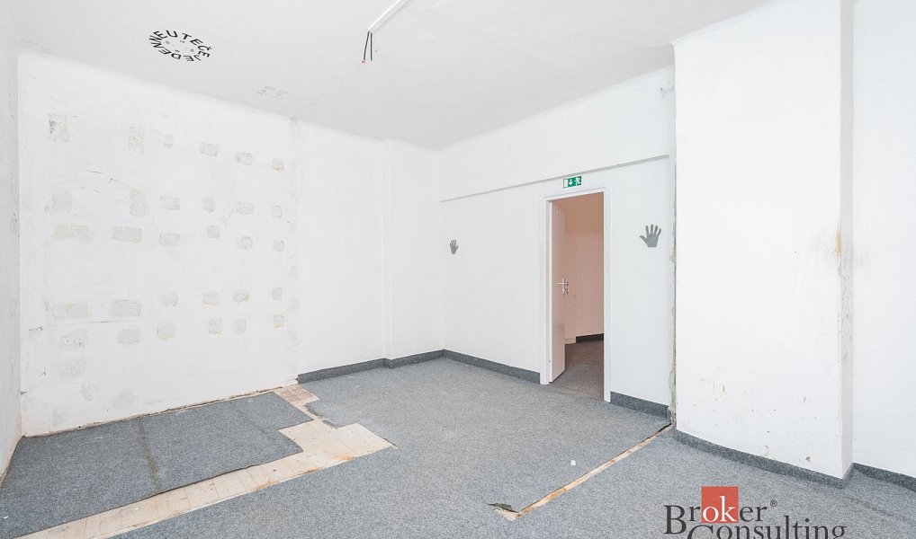Prodej komerčního objektu (jiného typu) 145 m², Karlovy Vary – náhled fotky 9