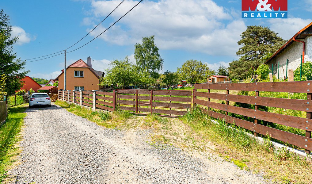 Prodej stavebního pozemku 952 m², Háje – náhled fotky 3