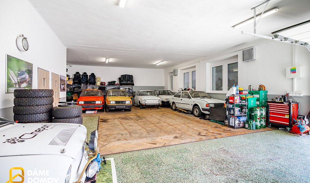 Prodej skladovacích prostor 214 m², Bělov – fotka 1 z 26
