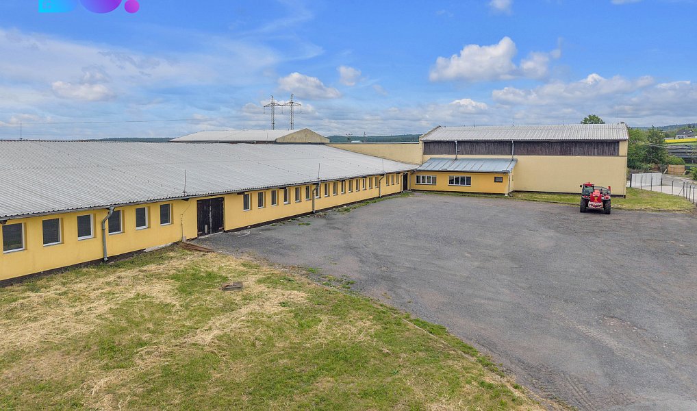 Pronájem výrobních prostor 2 657 m², Morašice – náhled fotky 3
