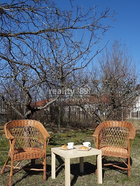 Prodej stavebního pozemku 847 m² — photo 3