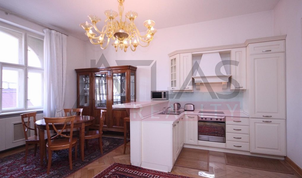 Pronájem bytu 3+kk 79 m², Praha – fotka 1 z 13