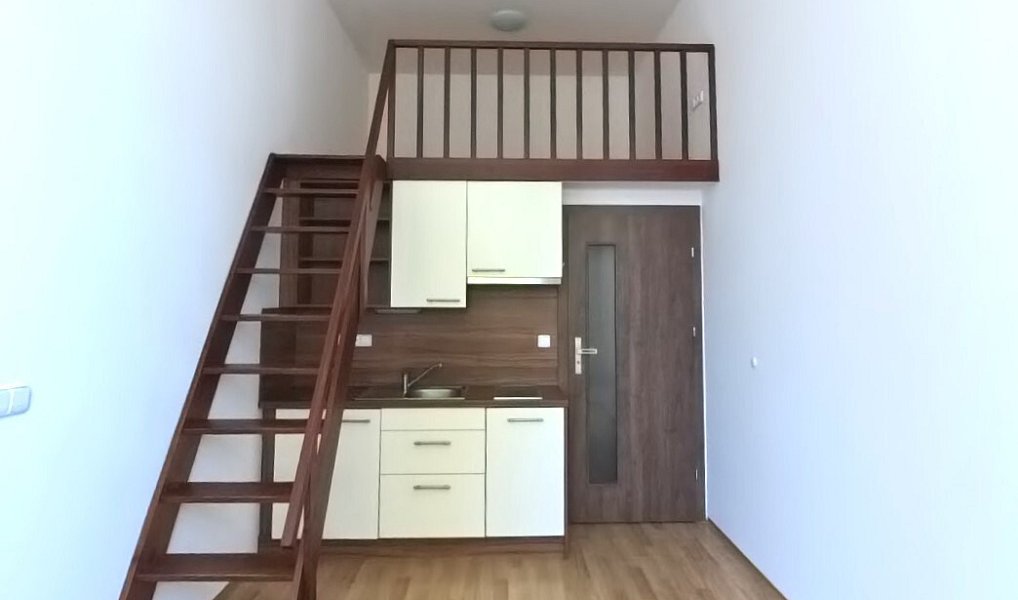 Pronájem bytu 1+kk 26 m², Liberec – fotka 1 z 7