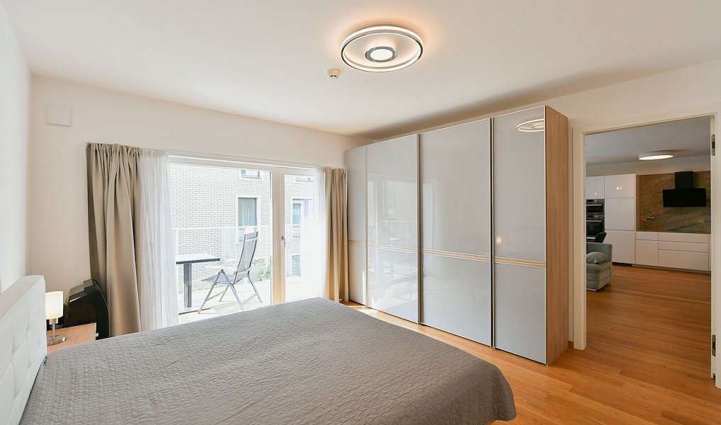 Pronájem bytu 2+kk 76 m², Praha – náhled fotky 7