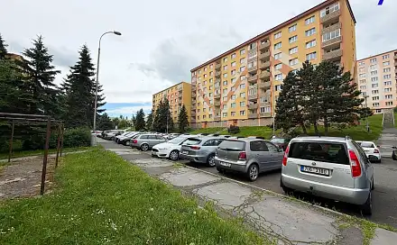 Prodej bytu 3+1 60 m², Skalková, Chomutov