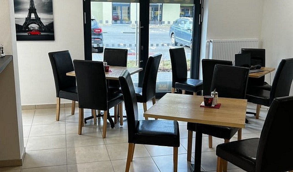 Pronájem obchodních prostor 133 m², Břeclav – náhled fotky 3