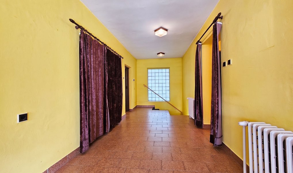 Prodej domu 279 m² s pozemkem 2 760 m², Blšany – náhled fotky 17