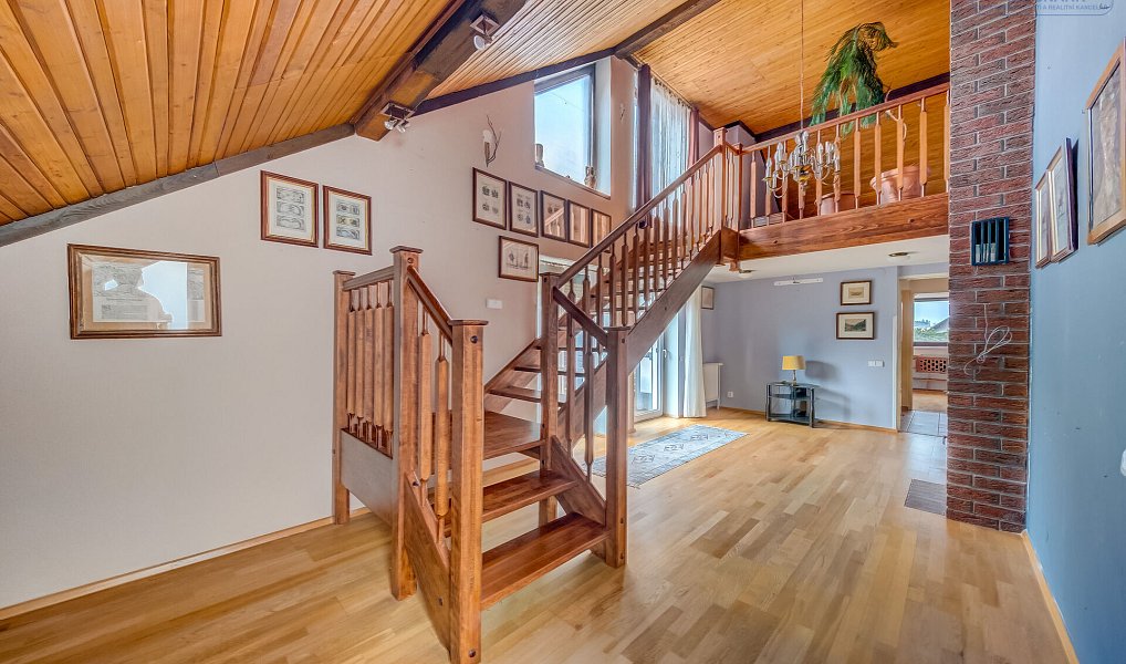 Prodej domu 268 m² s pozemkem 580 m², Dobříš – náhled fotky 19