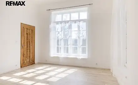 Prodej bytu 1+kk 28 m², Nad Loděnicí, Vráž, okres Beroun