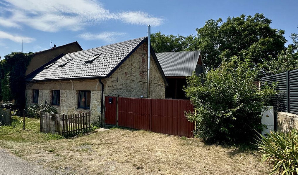 Prodej domu 160 m² s pozemkem 405 m², Kroučová – náhled fotky 2
