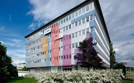 Pronájem kanceláře 129 m², V olšinách, Praha 10 - Strašnice