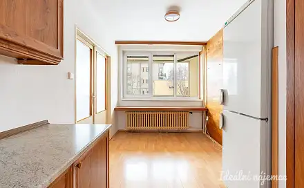 Pronájem bytu 2+1 57 m², Čumpelíkova, Praha 8 - Kobylisy