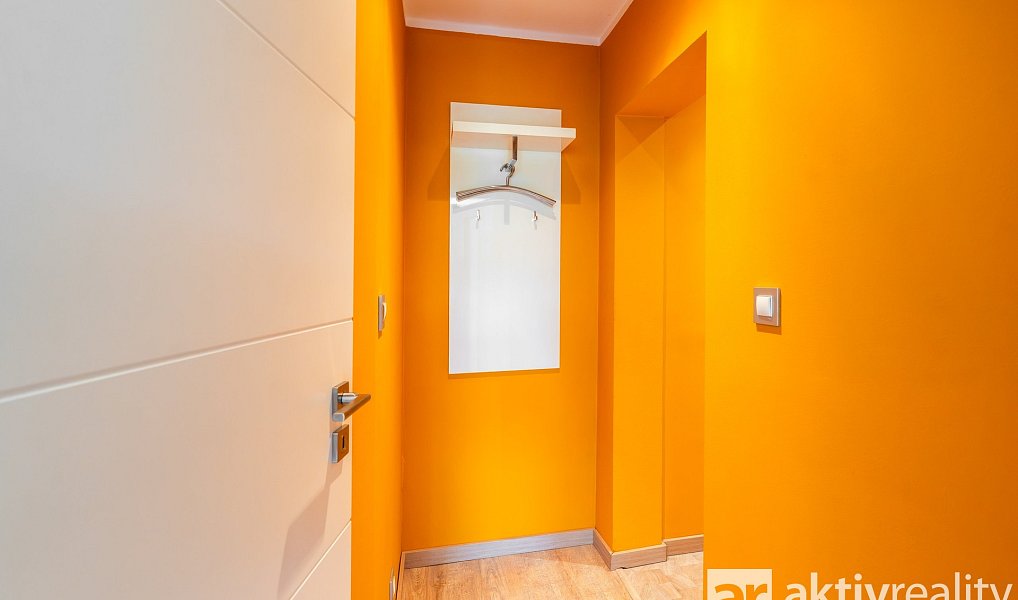 Prodej bytu 4+1 95 m², Praha – náhled fotky 15