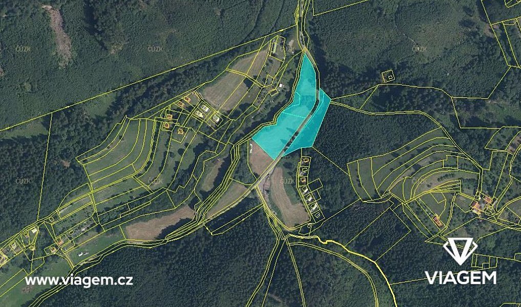 Prodej pole 4 861 m², Vsetín – náhled fotky 2