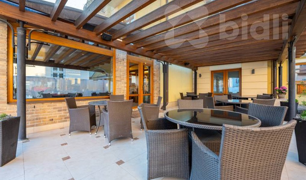 Prodej ubytovacího objektu 1 300 m², Lednice – náhled fotky 15