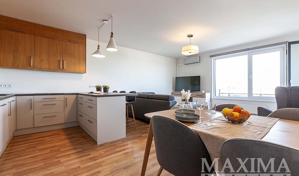 Prodej bytu 4+kk 104 m², Praha – náhled fotky 7